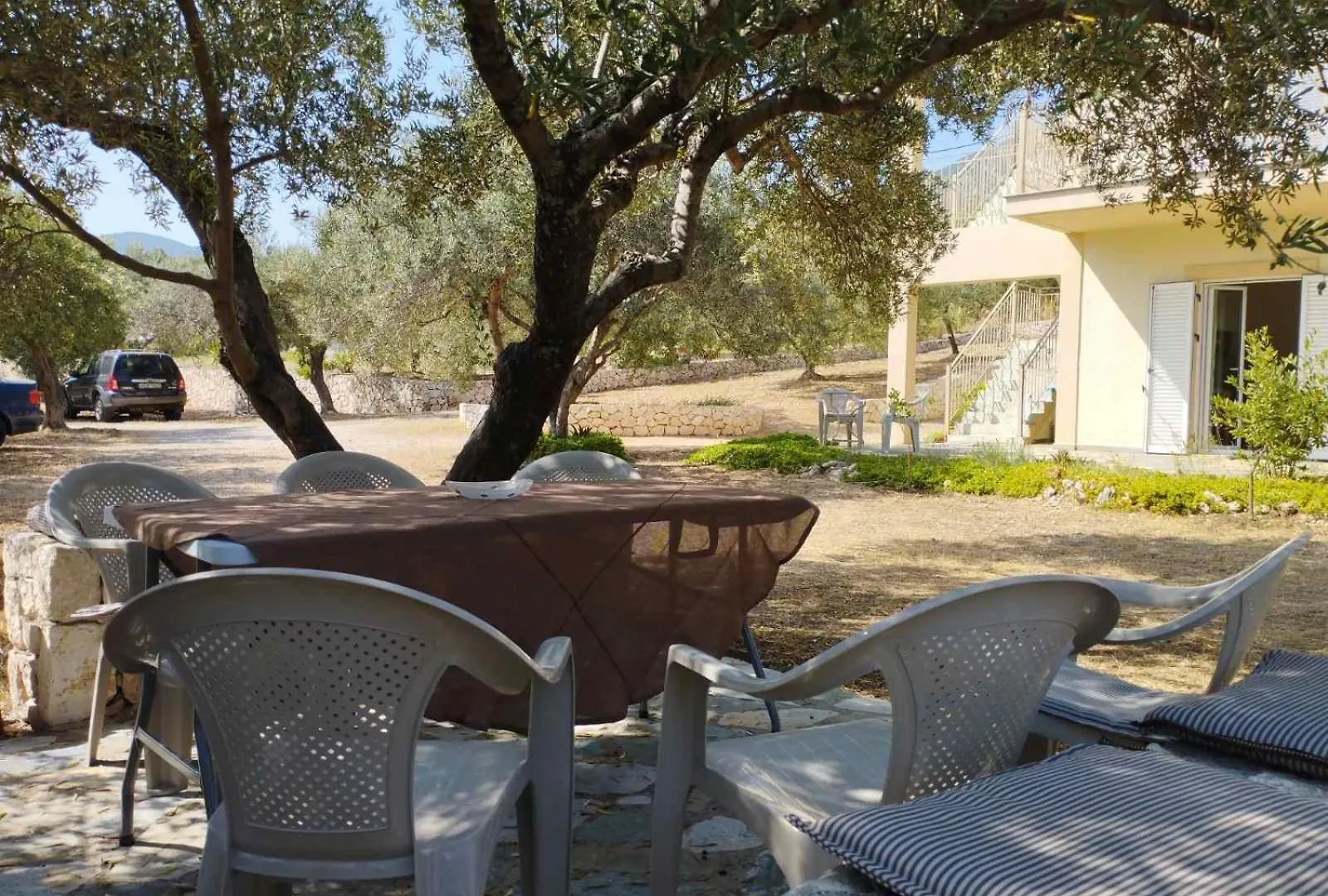 Krini And Aroma Apartments - Garden & Private Parking Mousata